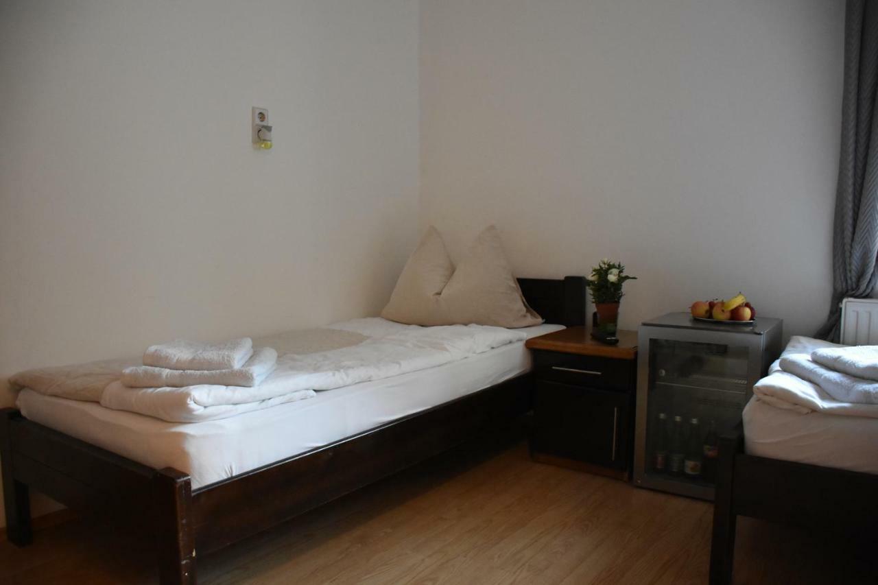 451 Rooms Graz Eksteriør bilde